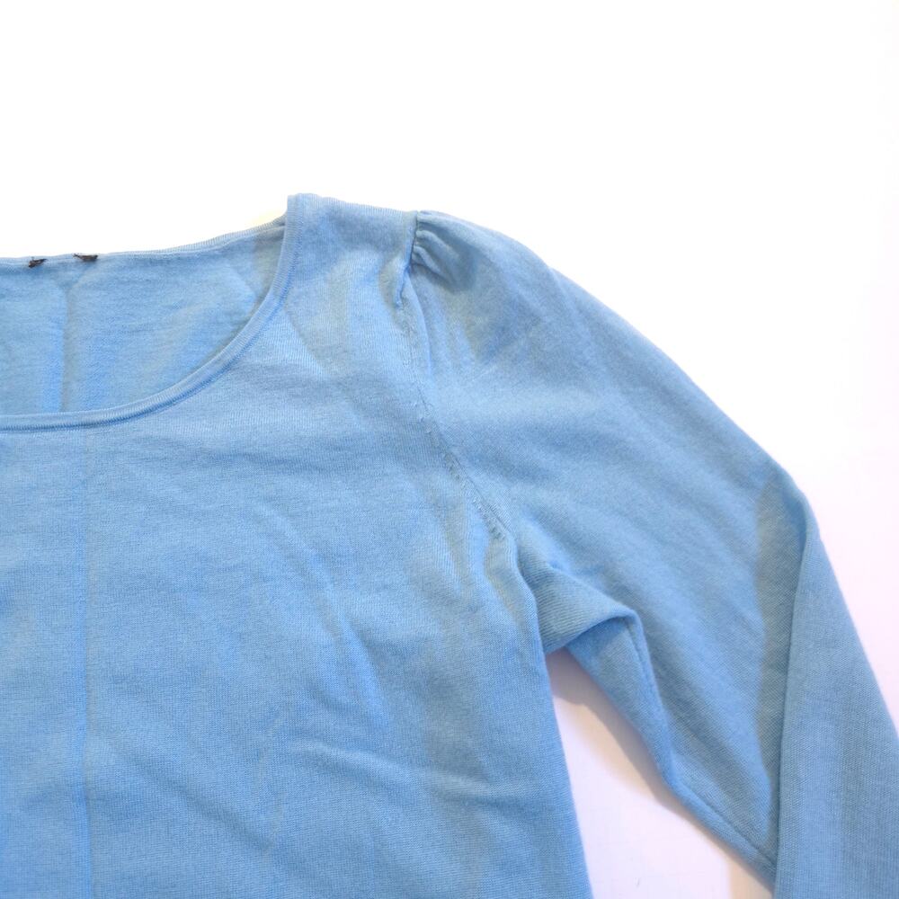Talbots Light Blue Merino Wool Sweater w/ Pearl Button Cuffs Size M - Picture 5 of 7